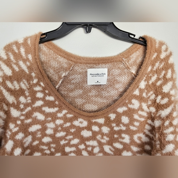 Soft A&F collection neutral animal sweater balloon sleeve medium m - Picture 4 of 8
